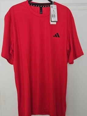 adidas Men's Red Short Sleeve Performance Tee with Black Logo